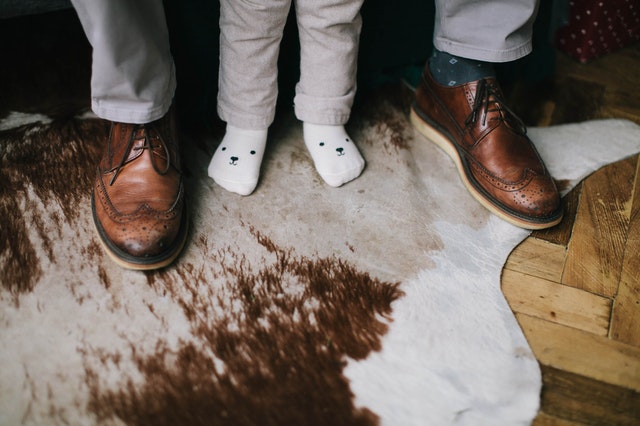 How To Clean An Area Rug On Hardwood Floor Tips to Know